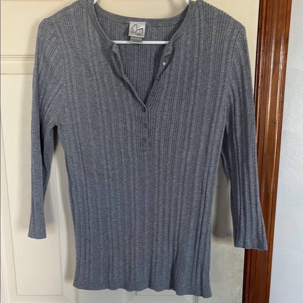 Gray Ribbed Women's Top